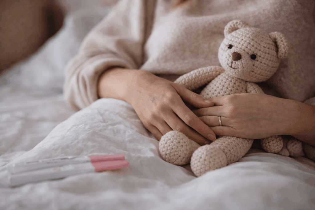 Eizellspende Erfahrungen Kinderwunsch Hoffnung Schwangerschaftstest